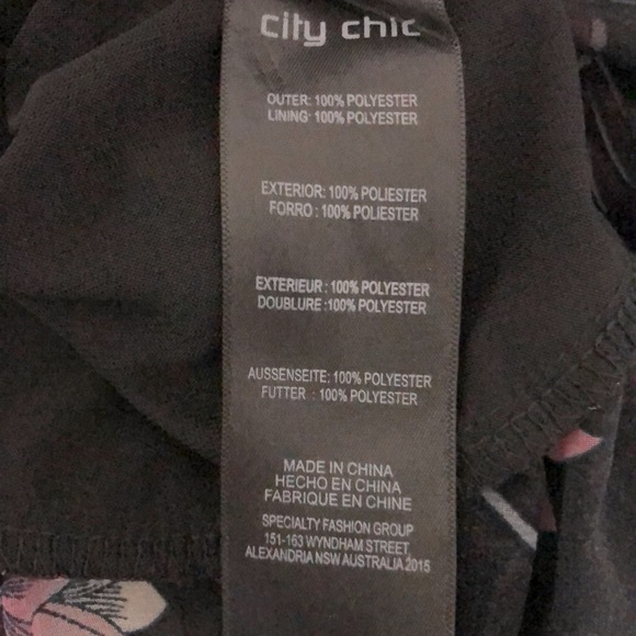 City Chic black floral dress size XL/22 - Picture 7 of 8